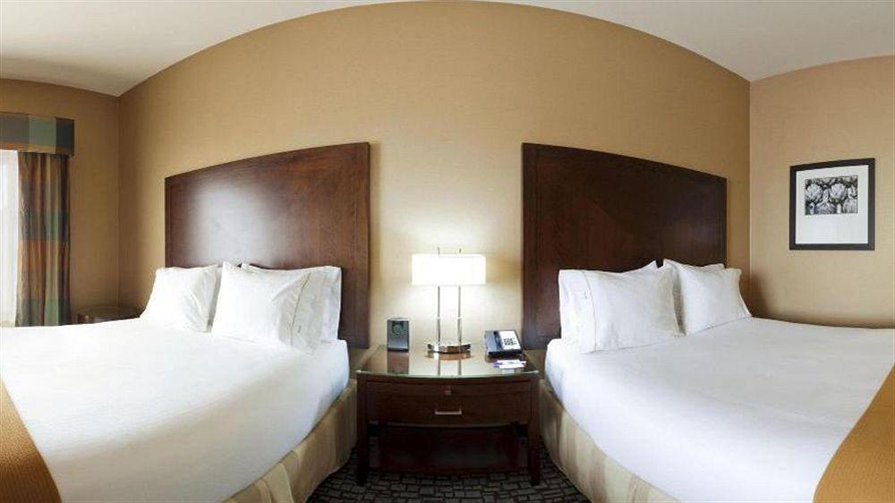 Holiday Inn Express & Suites Salinas By Ihg Eksteriør bilde