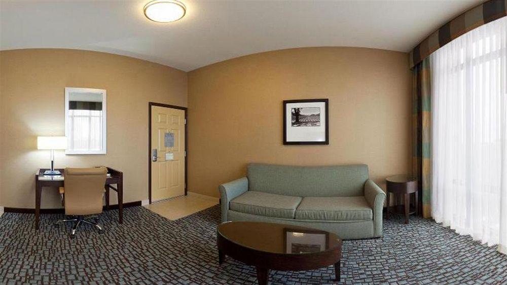 Holiday Inn Express & Suites Salinas By Ihg Eksteriør bilde