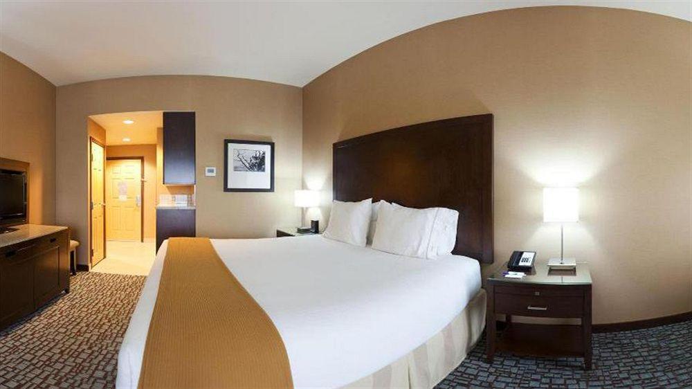 Holiday Inn Express & Suites Salinas By Ihg Eksteriør bilde