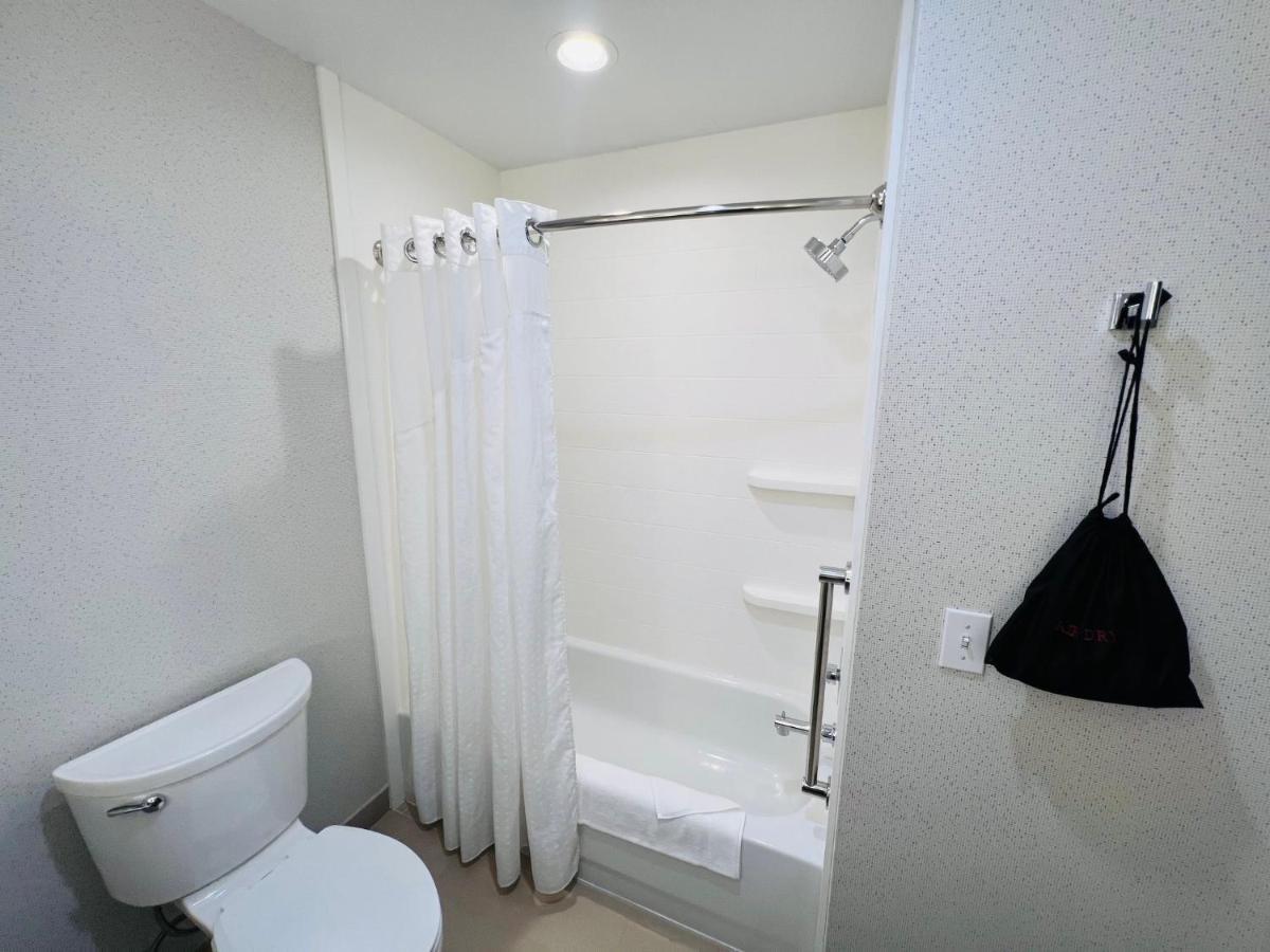 Holiday Inn Express & Suites Salinas By Ihg Eksteriør bilde