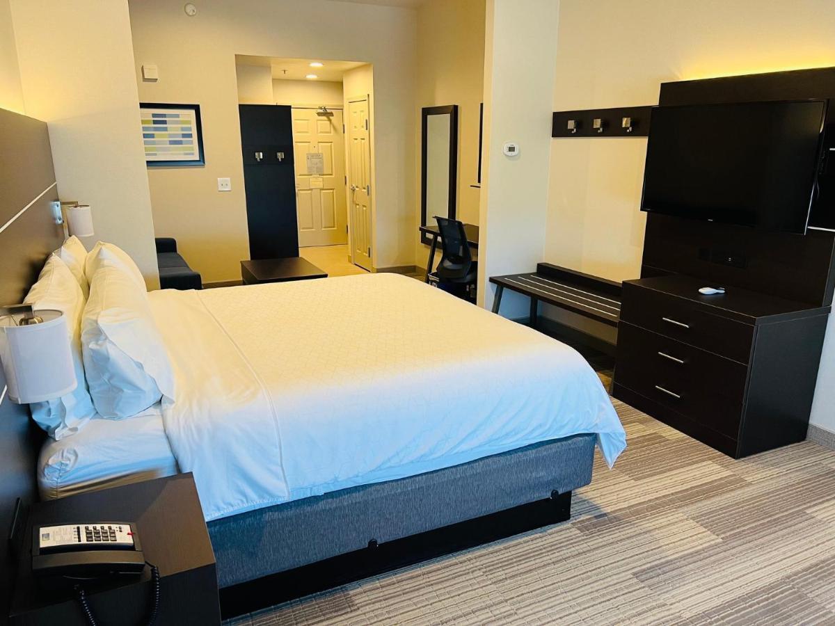 Holiday Inn Express & Suites Salinas By Ihg Eksteriør bilde