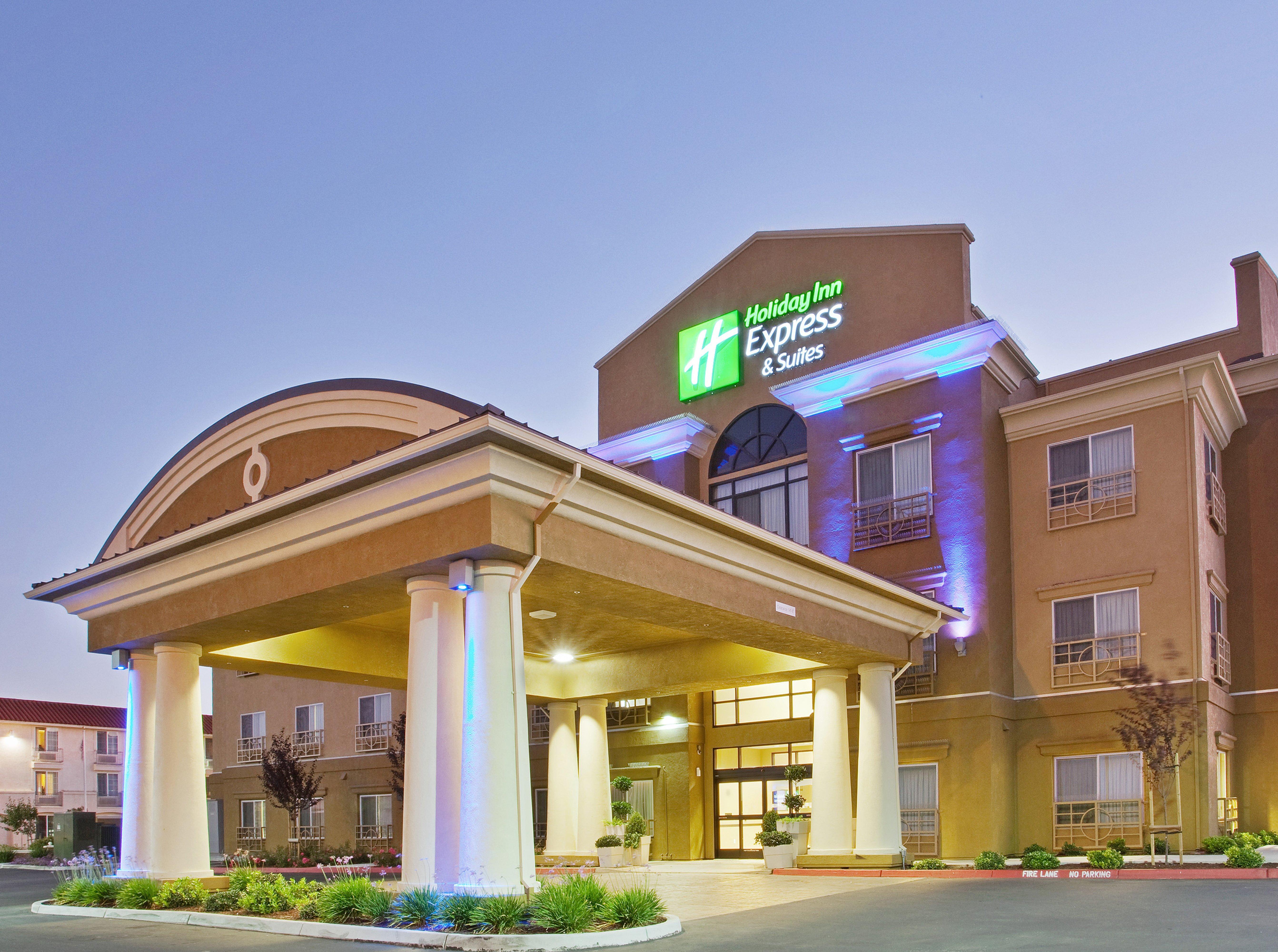 Holiday Inn Express & Suites Salinas By Ihg Eksteriør bilde